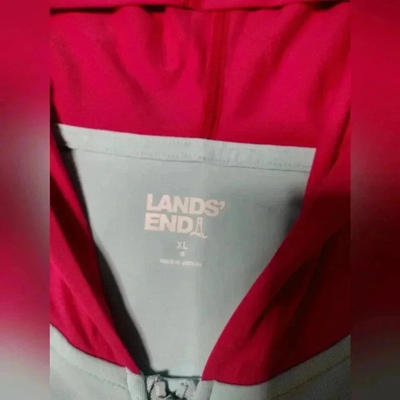 Lands End Colorblock zipup lightweight hoodie NWOT - Picture 8 of 9